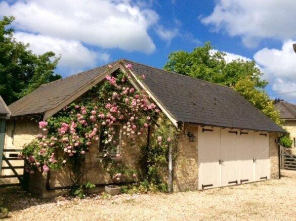 Garage/Annexe
