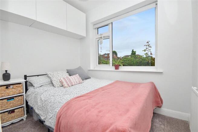 4 bed Semi-Detached for sale Image 10