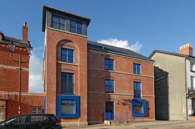 Front Aspect Of Building