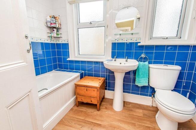 Bathroom / WC
