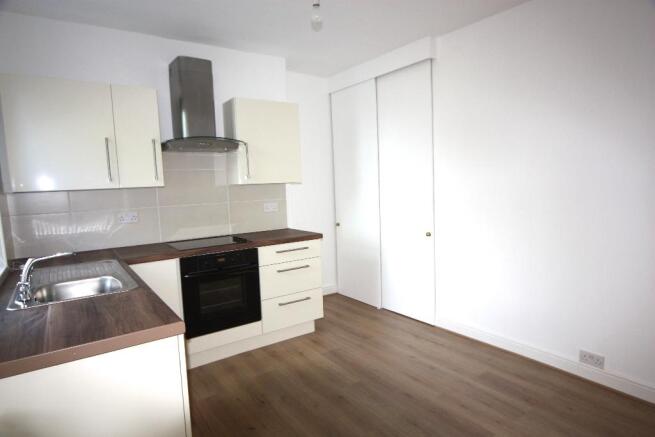Dining/Kitchen