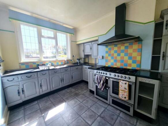 3 bed Detached for sale Image 4