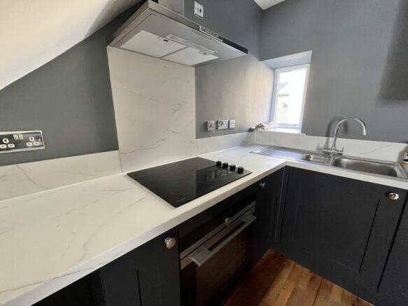 Kitchen pic 2