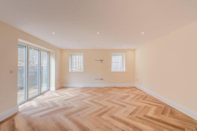 2, Dol Uchaf, Ruthin Road, Gwernymynydd, CH7 photo 4
