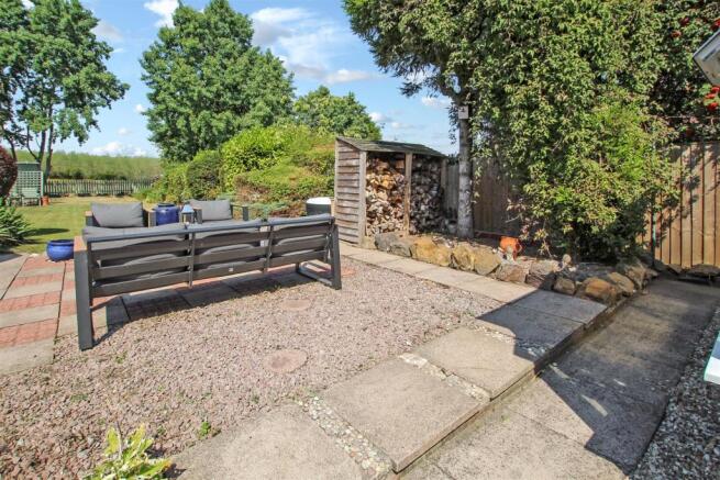 Rear Garden (3).jpg