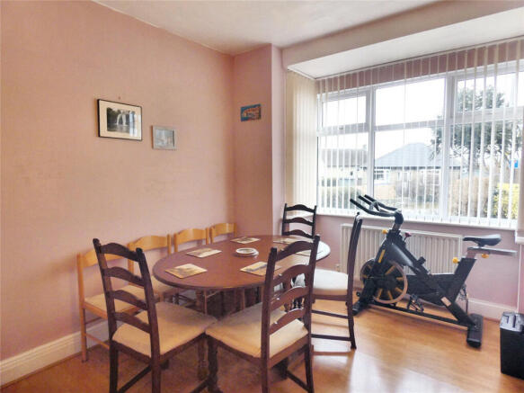 3 bed Semi-Detached for sale Image 7