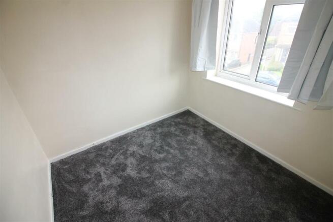 3 bed House to rent Image 7