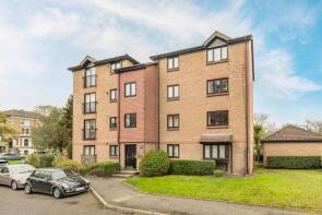 7, Knole House, Adams Close, Surbiton KT5 8LB
