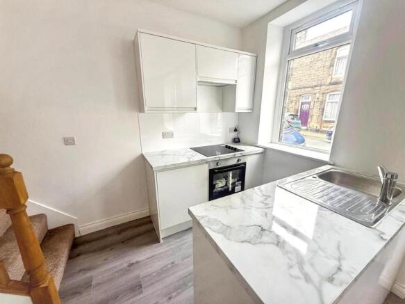 2 bed End of Terrace for sale Image 5
