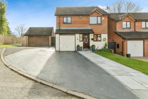 Cheveley Close, Macclesfield, Cheshire, SK10