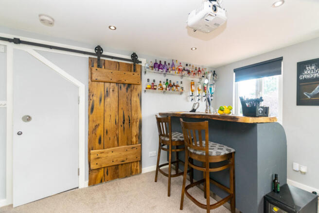 Bedroom 6 Bar