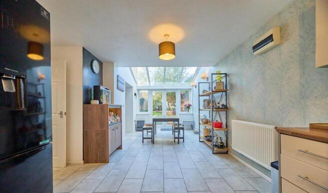 Masefield Drive 11.jpg