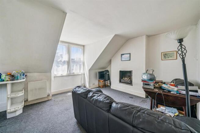 FOR SALE - Silver Crescent, W4