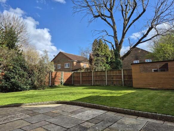 Audley Way, Ascot photo 2