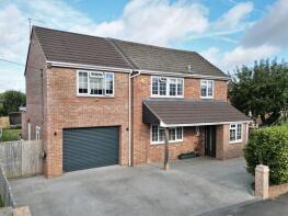 2, Tarratt Road, Yeovil BA20 2LJ