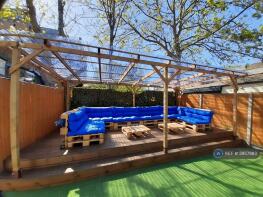 4, Lorn Court, Lorn Road, London SW9 0AA