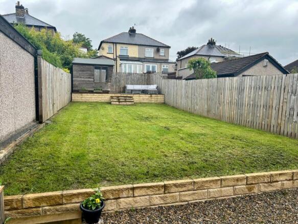 3 bed Semi-Detached for sale Image 8