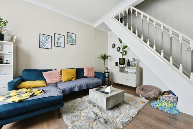 2 bed Terraced for sale Image 6