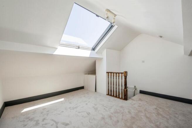 2 bed Terraced for sale Image 10