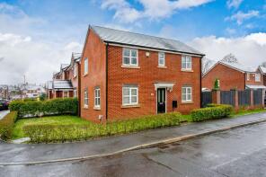 10, Brook Close, Hyde SK14 5SL