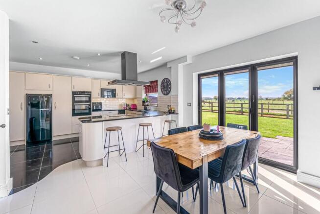 Kitchen Diner