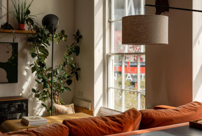 207409 - Hornsey Road, London, N7 - high res - ...