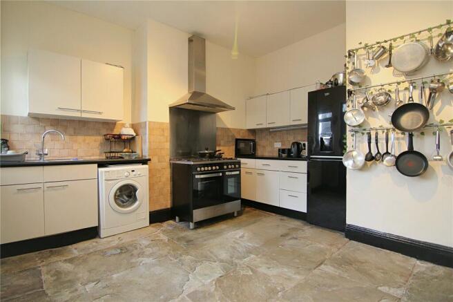 2 bed Semi-Detached for sale Image 5