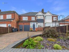 35, Clarence Gardens, Sutton Coldfield B74 4AP