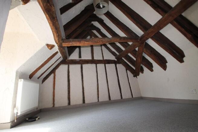 LOFT ROOM