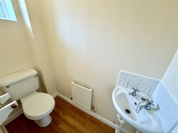 GROUND FLOOR WC