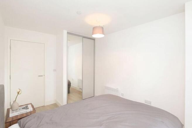 2 bed Apartment for sale Image 10