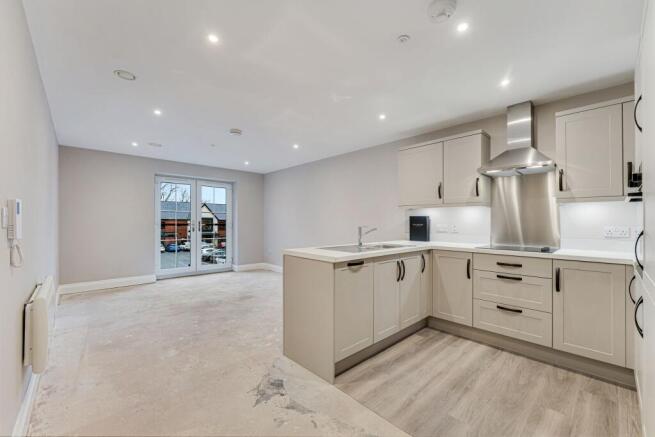 open plan kitchen/dining/living room