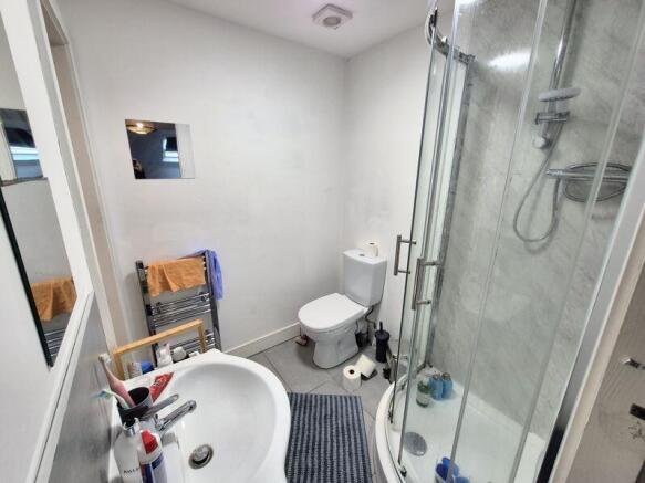 8 bed Terraced for sale Image 9