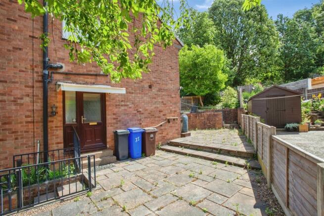 3 bed Semi-Detached for sale Image 9