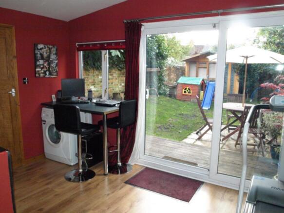 Photo 6