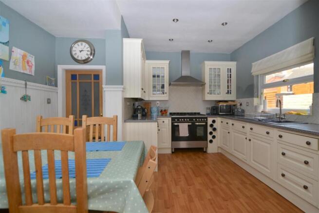 wilton kitchen 3.JPG