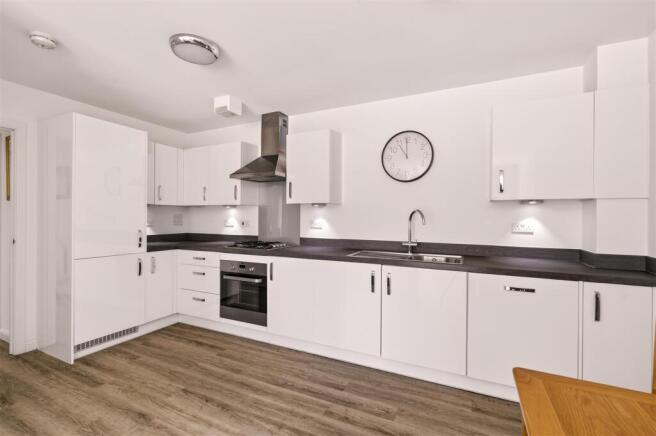 3 Stroudley Court Final-11.jpg