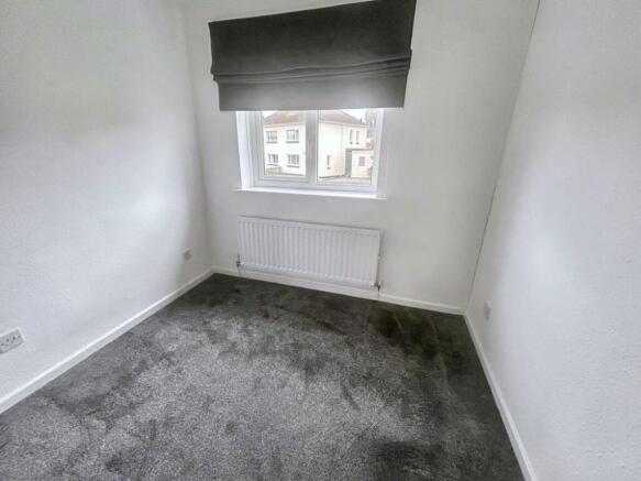 3 bed Semi-Detached to rent Image 7