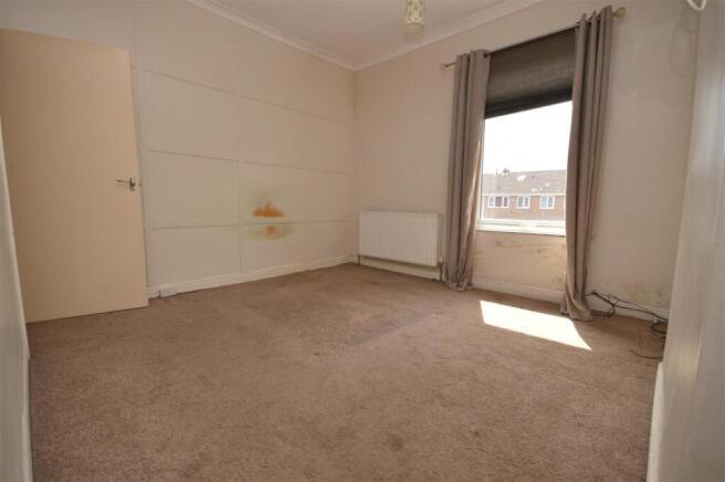 2 bed Terraced for sale Image 6