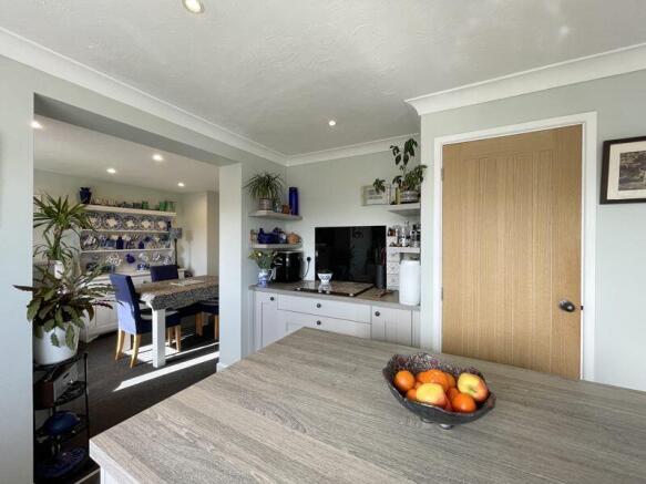 Kitchen / Dining Room