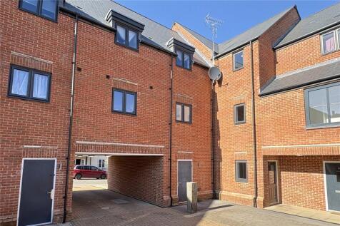 McGrigor Mews, Wellesley, Aldershot, Hampshire, GU11