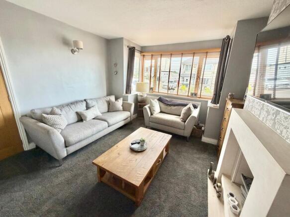 3 bed Semi-Detached for sale Image 9