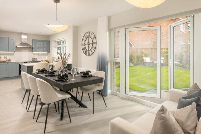 4 bed Detached for sale Image 4