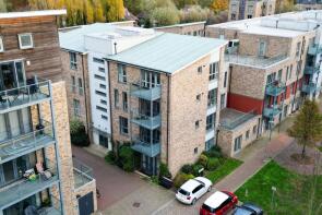 44, Scholars Walk, Cambridge CB4 1EJ