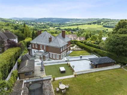 The Downs, Leatherhead, Surrey, KT22