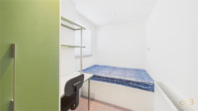 4 bed Terraced to rent Image 4
