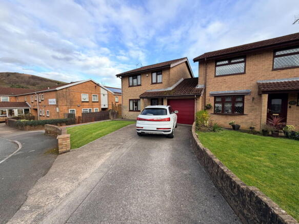 Fairmeadows, Maesteg, CF34 9JL photo 2