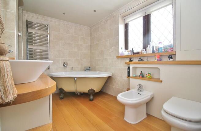 Photo 12