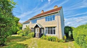 Ordinary House, Addison Road, Great Holland CO13 0HU