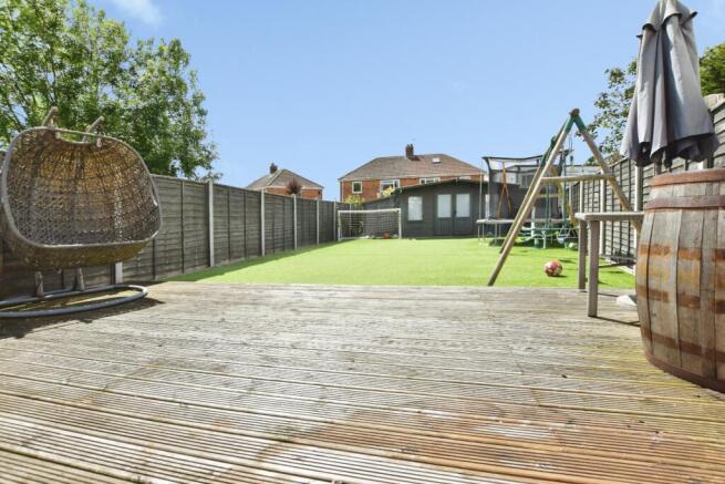 3 bed Terraced for sale Image 4